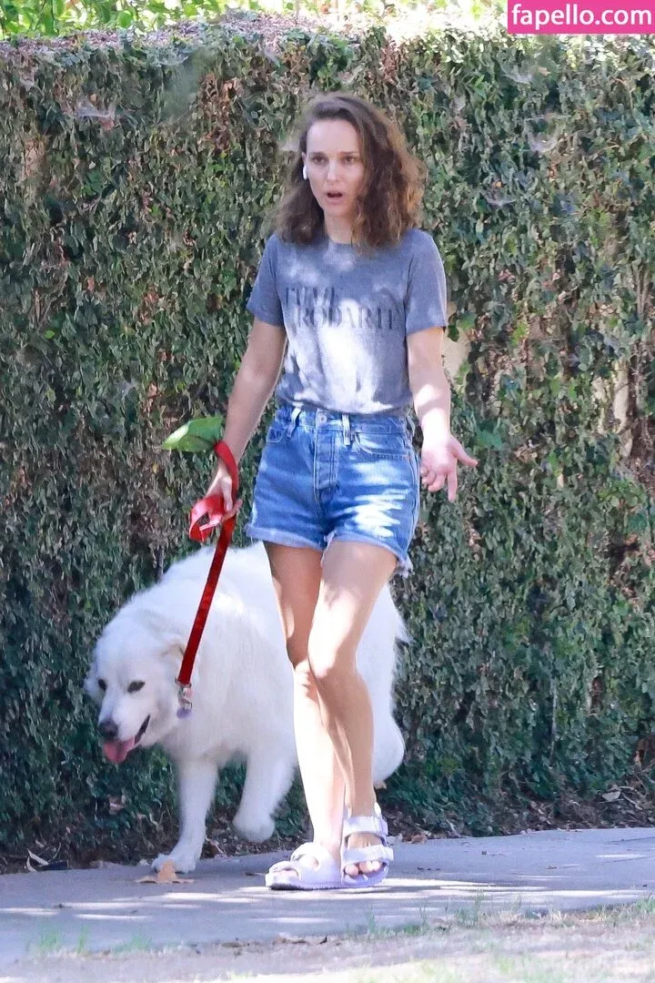 Natalie Portman Onlyfans Photo Gallery 