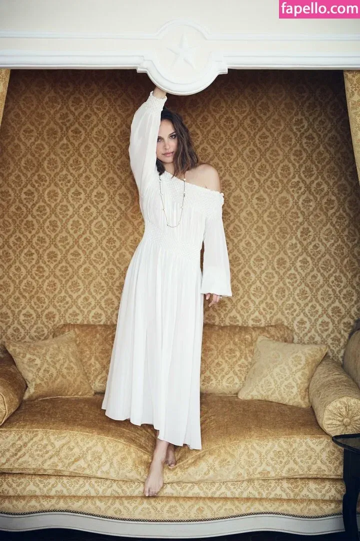 Natalie Portman Onlyfans Photo Gallery 