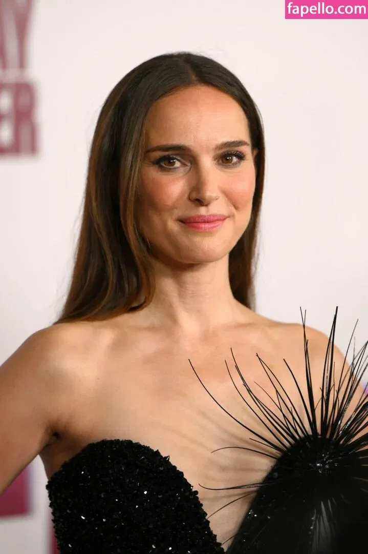 Natalie Portman Onlyfans Photo Gallery 