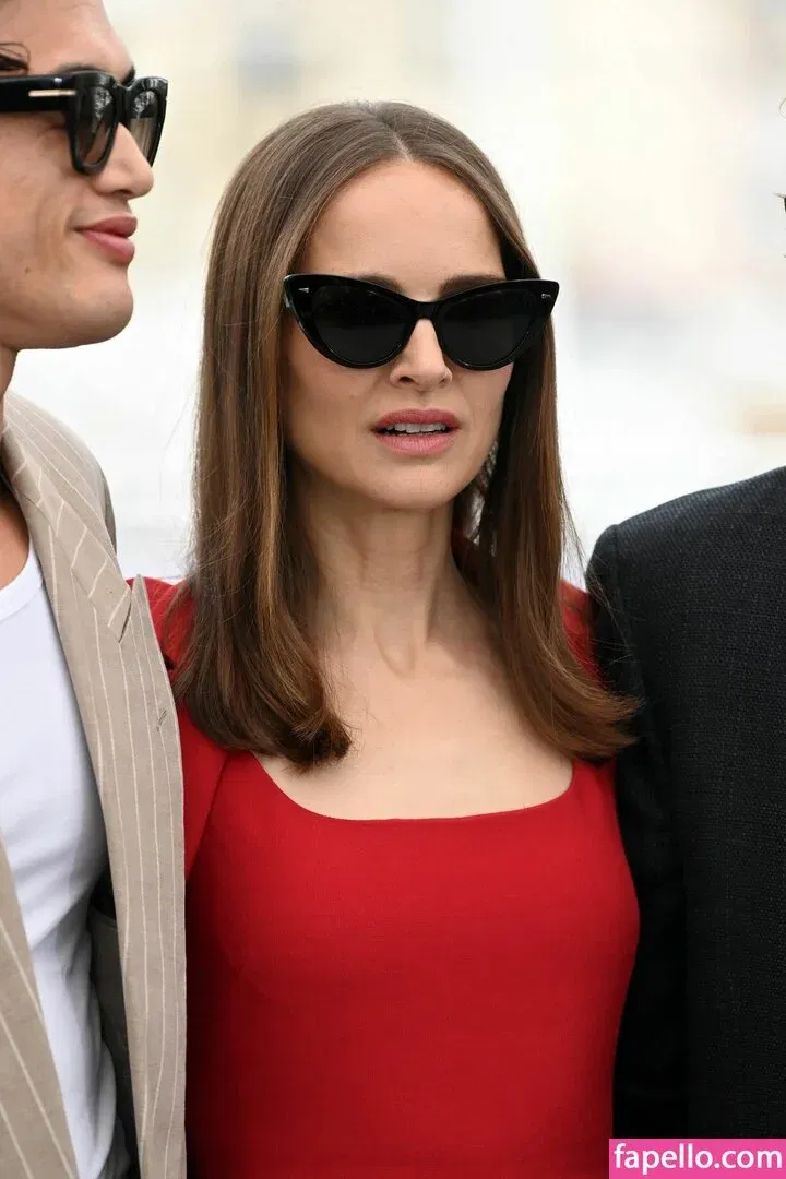 Natalie Portman Onlyfans Photo Gallery 
