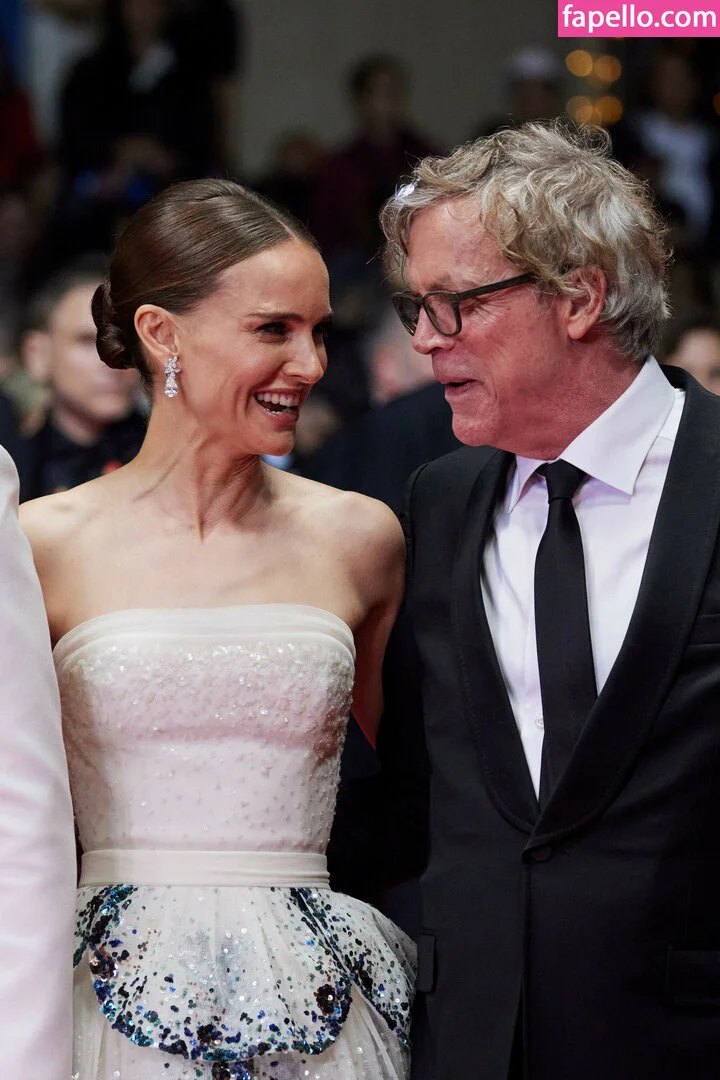 Natalie Portman Onlyfans Photo Gallery 