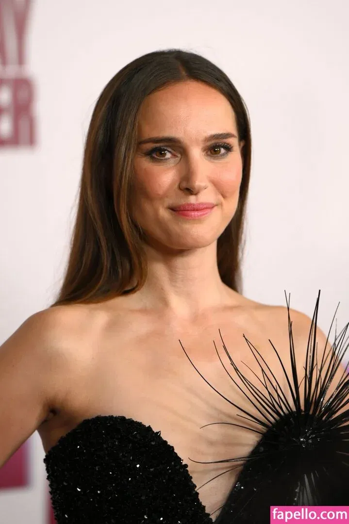 Natalie Portman Onlyfans Photo Gallery 