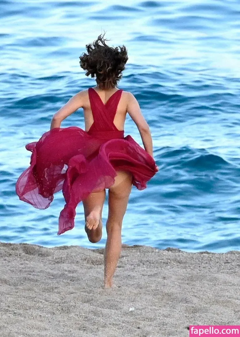 Natalie Portman Onlyfans Photo Gallery 