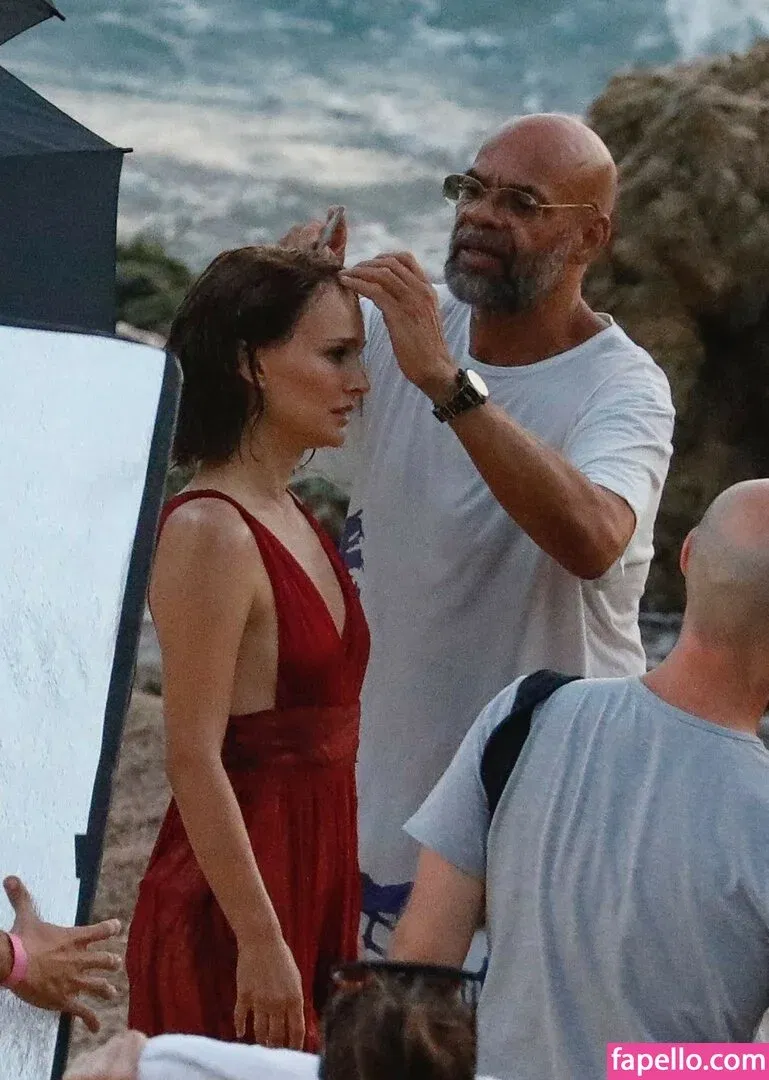 Natalie Portman Onlyfans Photo Gallery 