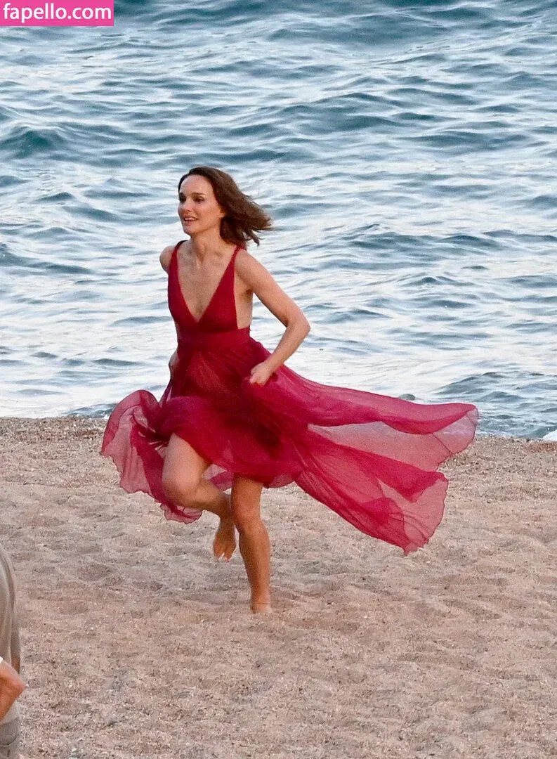Natalie Portman Onlyfans Photo Gallery 