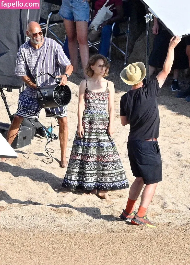 Natalie Portman Onlyfans Photo Gallery 