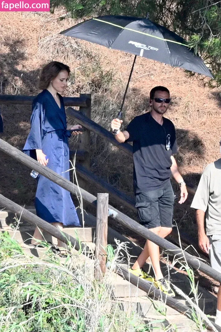 Natalie Portman Onlyfans Photo Gallery 