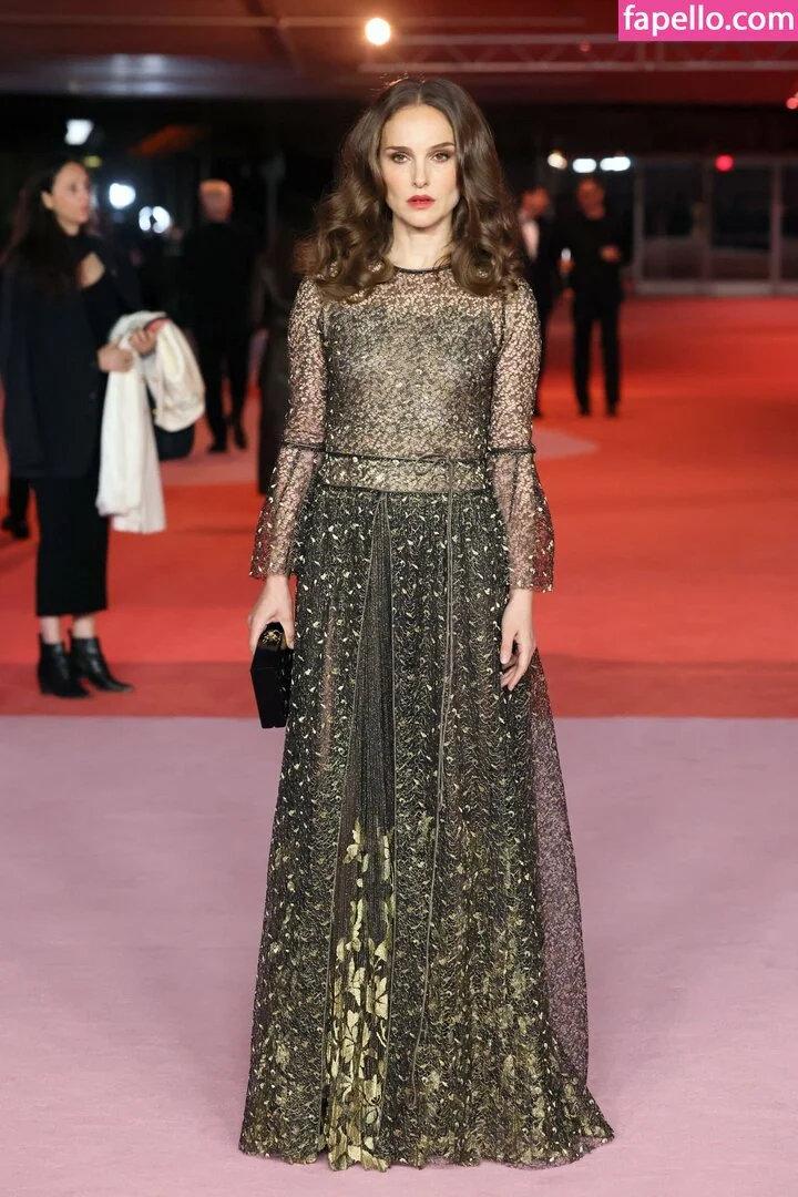 Natalie Portman Onlyfans Photo Gallery 