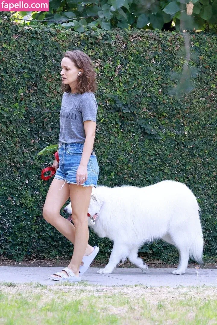 Natalie Portman Onlyfans Photo Gallery 