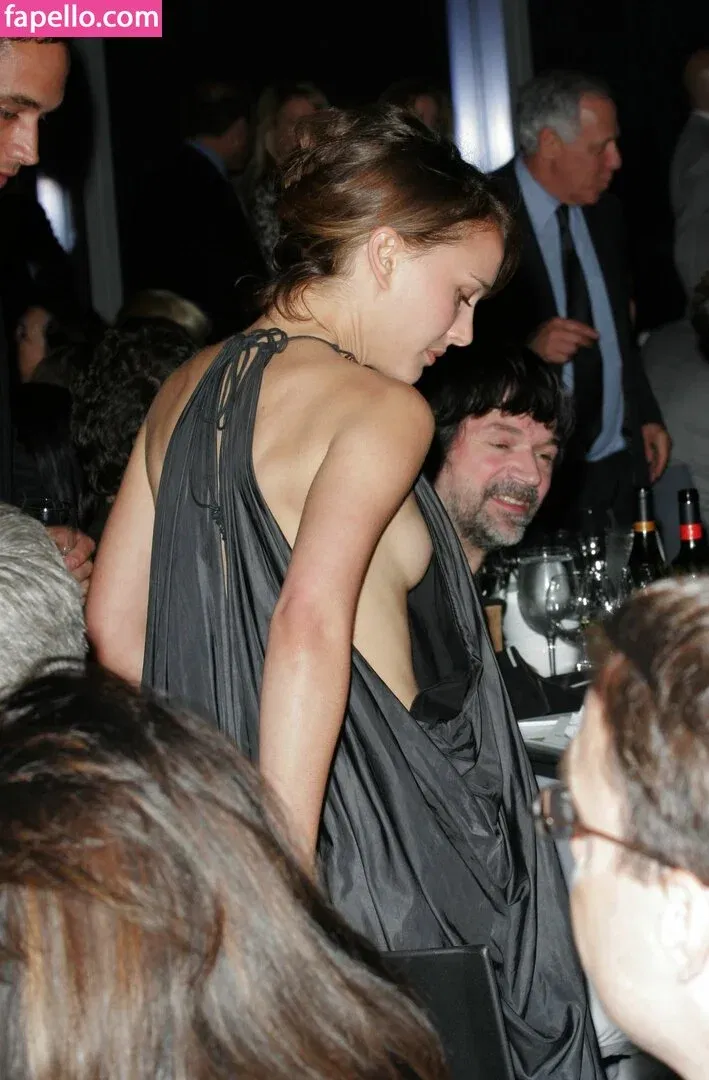 Natalie Portman Onlyfans Photo Gallery 