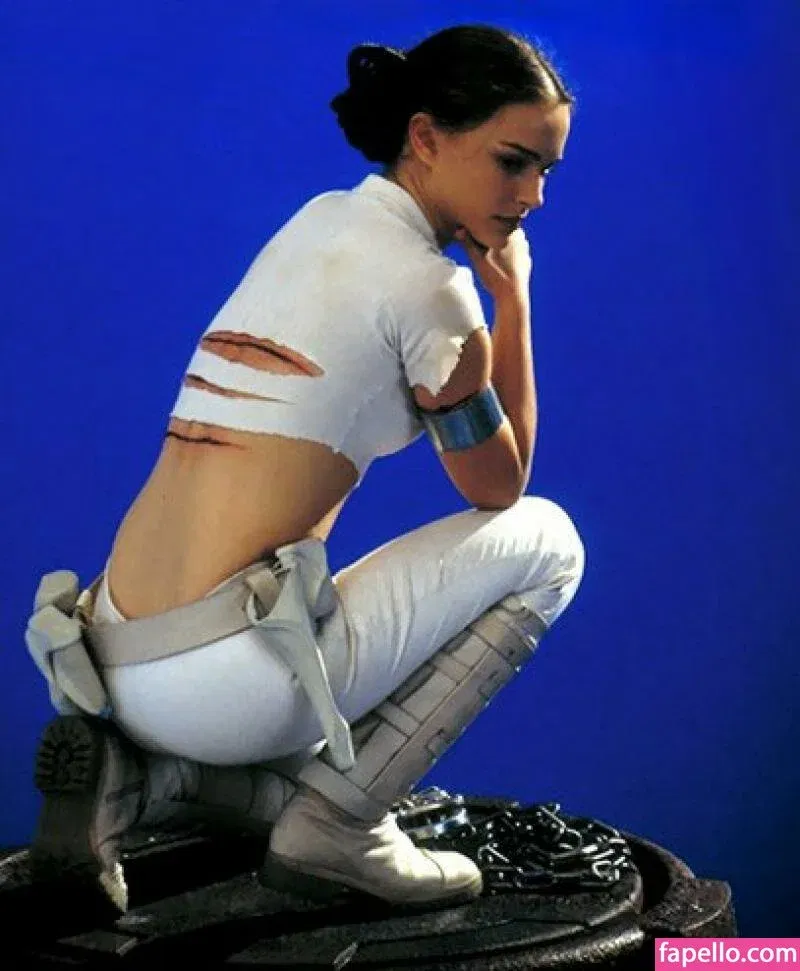 Natalie Portman Onlyfans Photo Gallery 