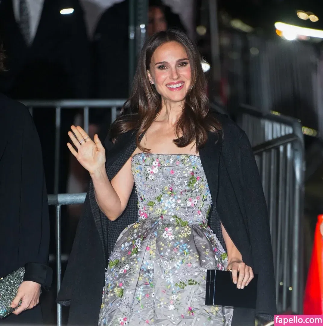 Natalie Portman Onlyfans Photo Gallery 