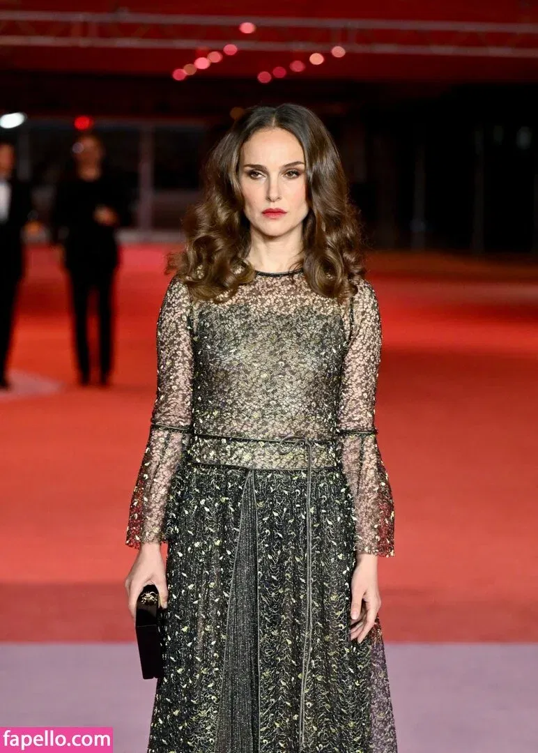 Natalie Portman Onlyfans Photo Gallery 