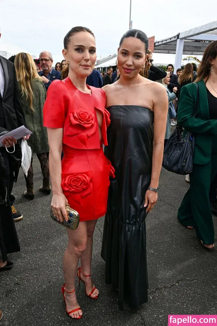 Natalie Portman Onlyfans Photo Gallery 