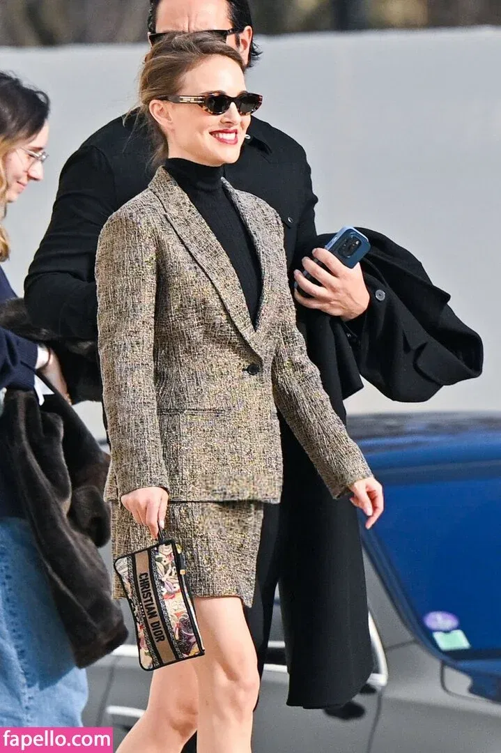 Natalie Portman Onlyfans Photo Gallery 