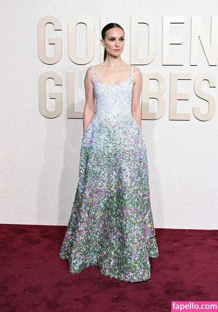 Natalie Portman Onlyfans Photo Gallery 