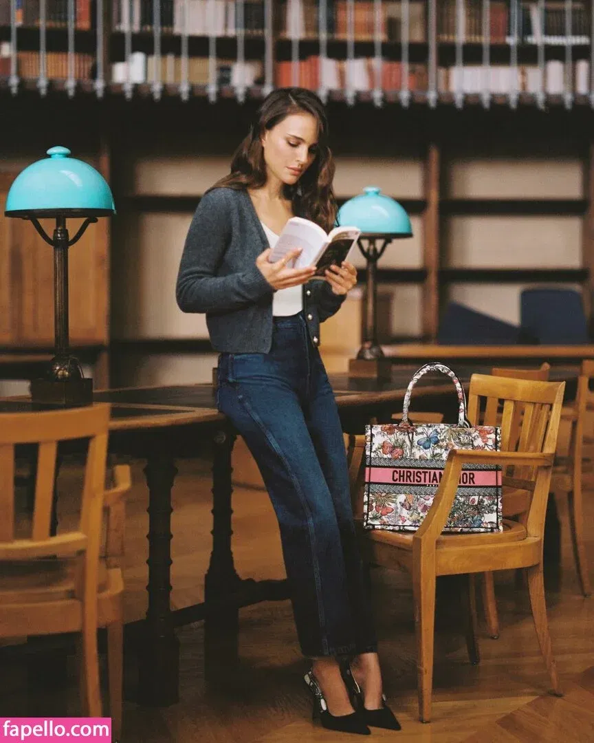 Natalie Portman Onlyfans Photo Gallery 