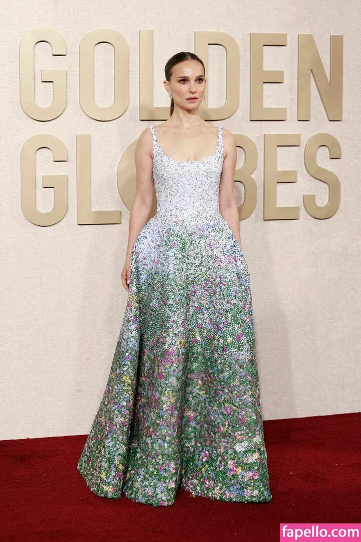 Natalie Portman Onlyfans Photo Gallery 