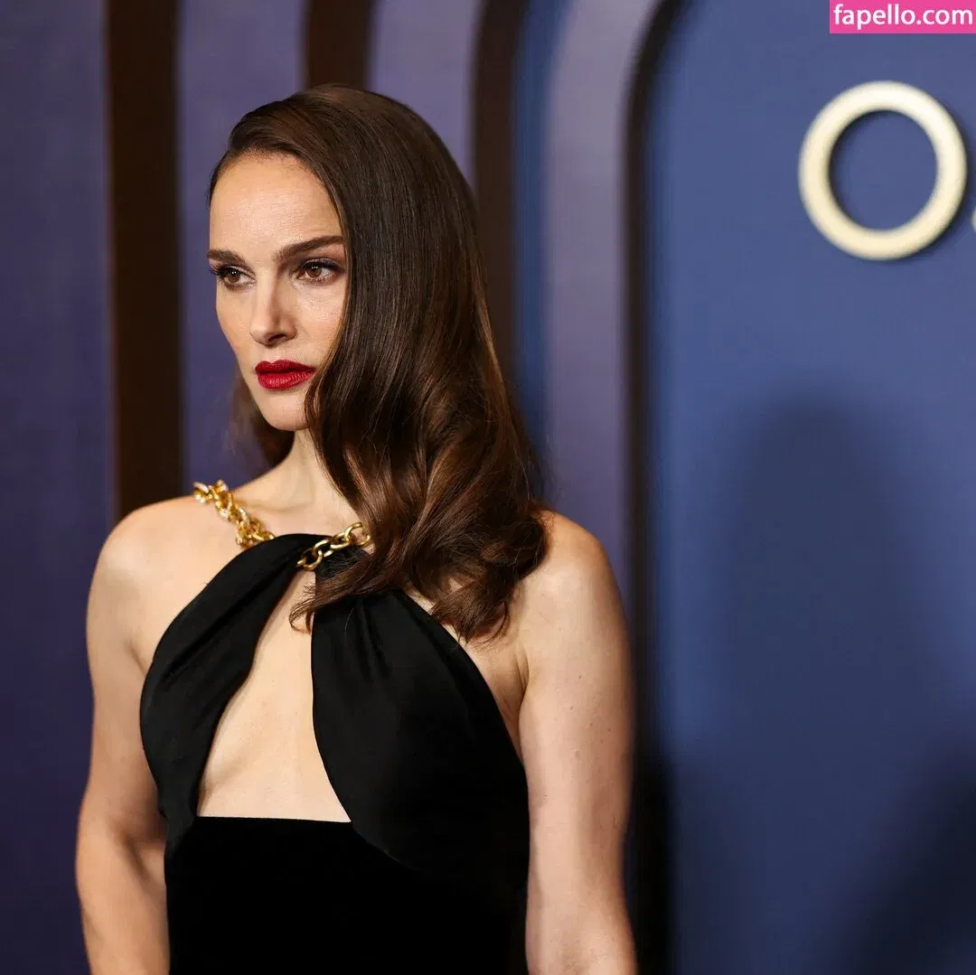 Natalie Portman Onlyfans Photo Gallery 