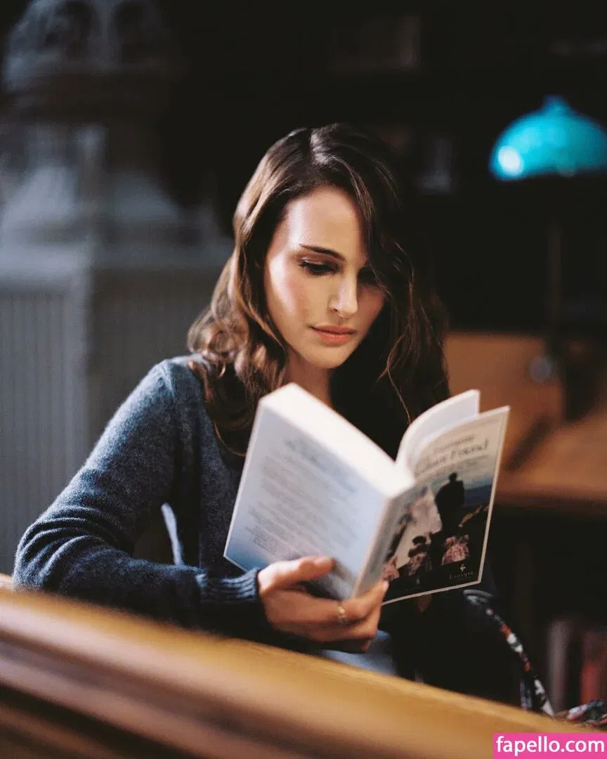 Natalie Portman Onlyfans Photo Gallery 