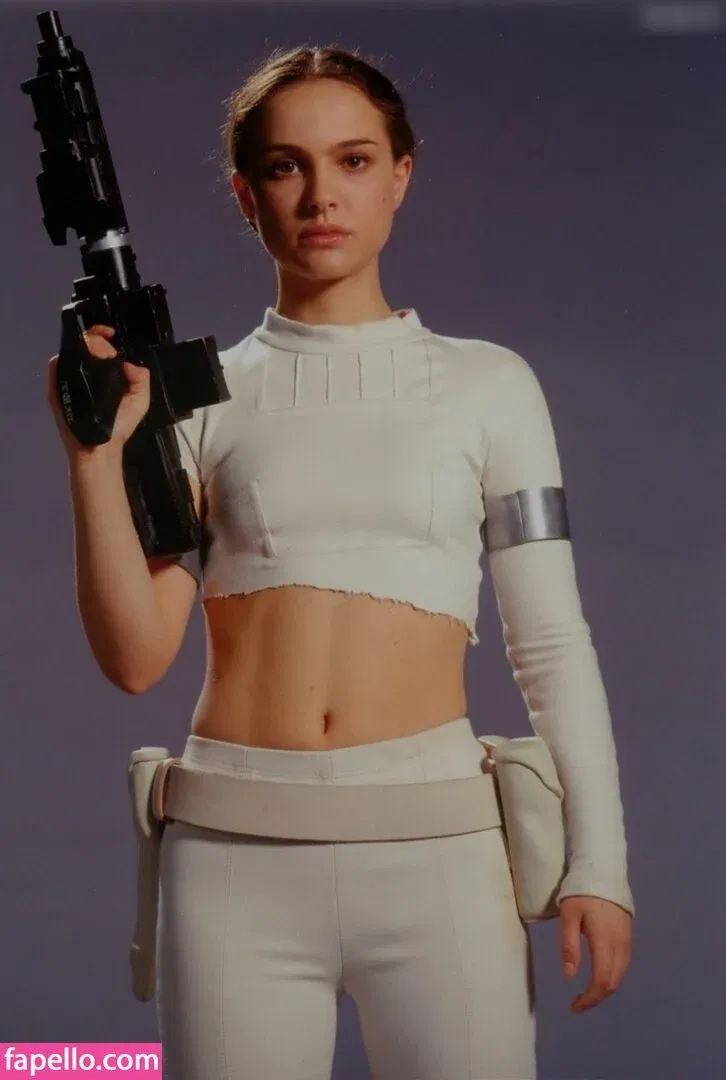 Natalie Portman Onlyfans Photo Gallery 