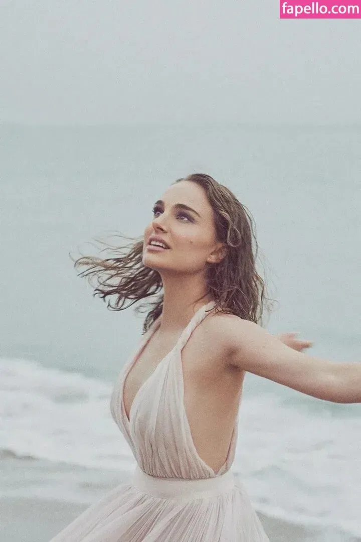 Natalie Portman Onlyfans Photo Gallery 