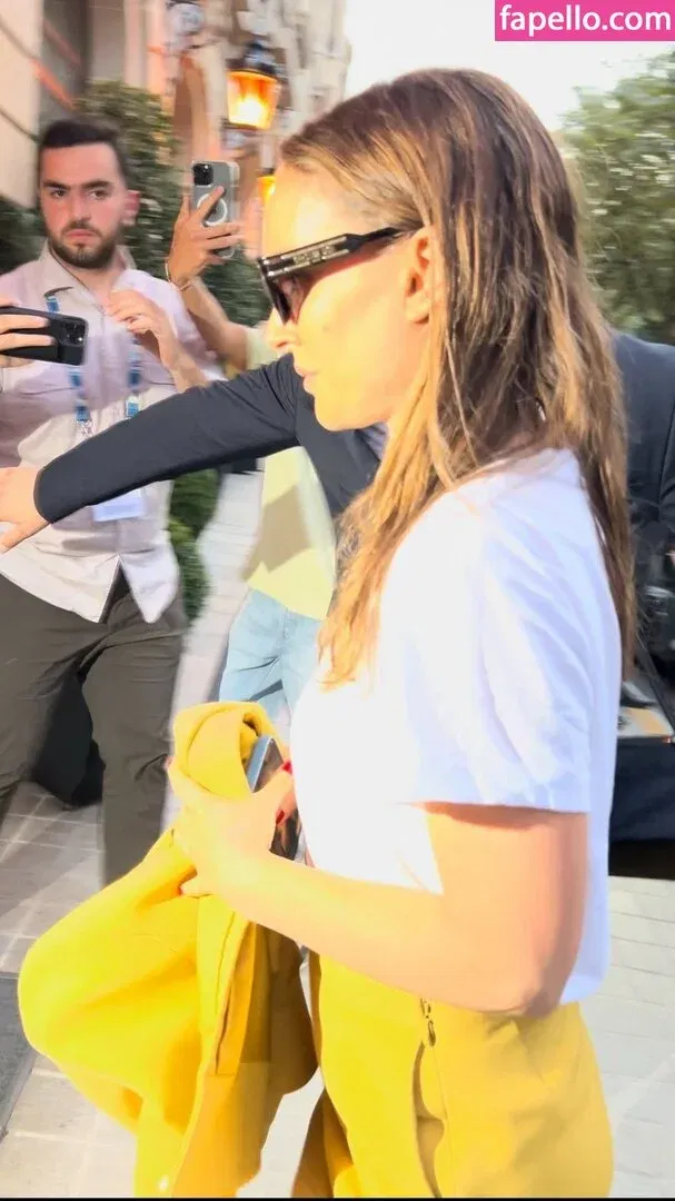 Natalie Portman Onlyfans Photo Gallery 