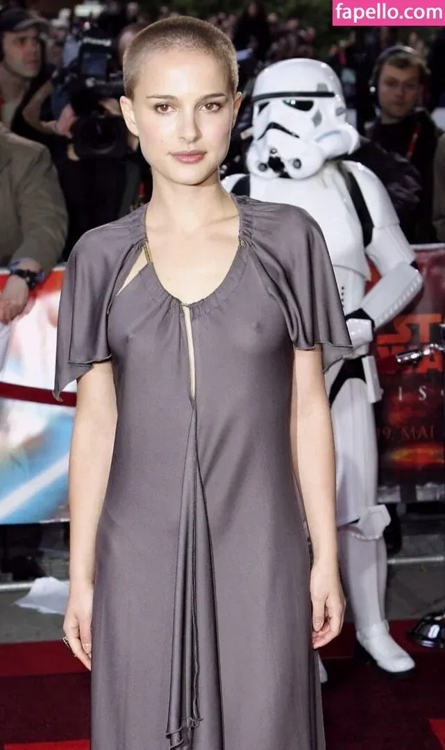 Natalie Portman Onlyfans Photo Gallery 