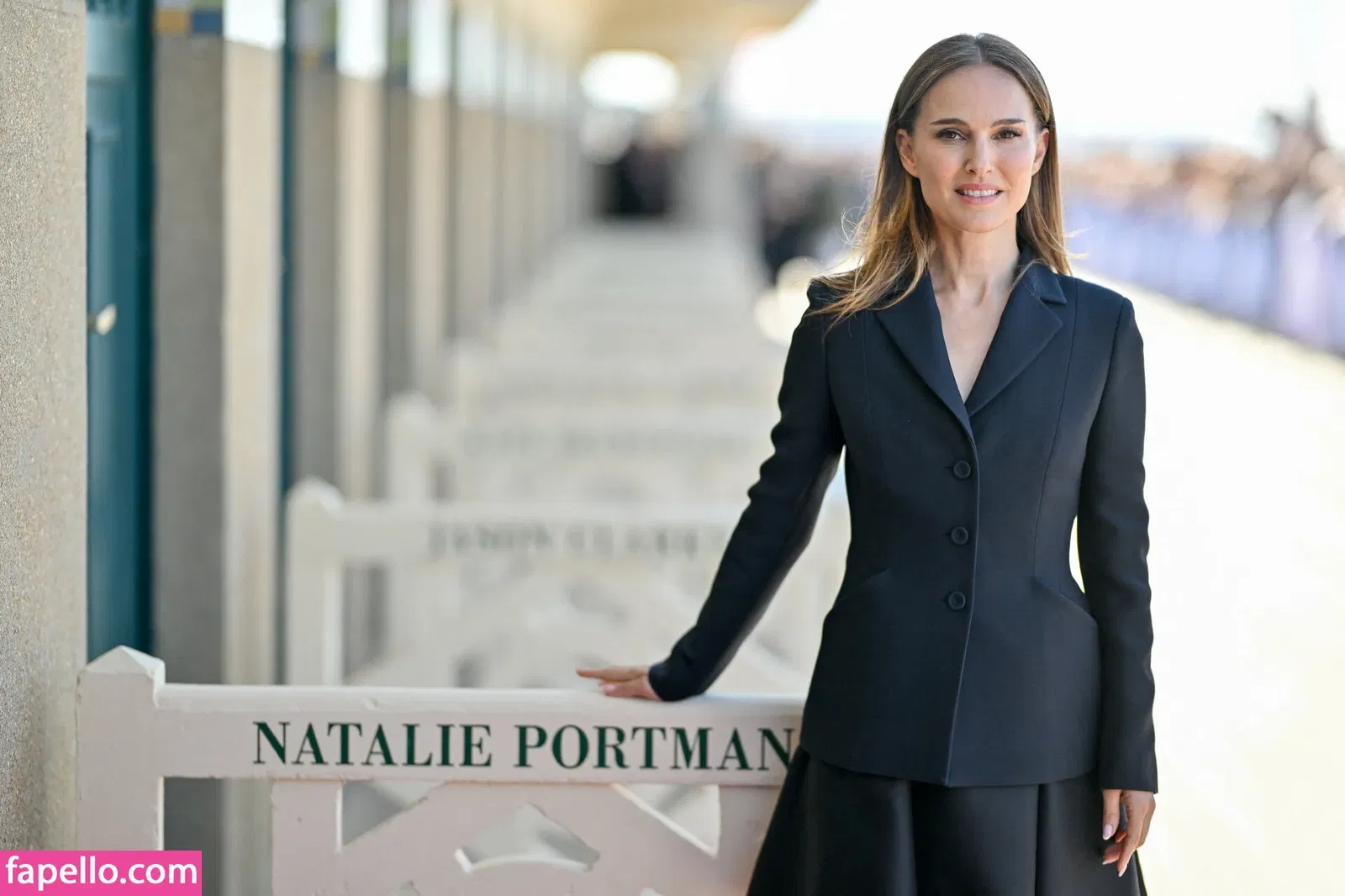 Natalie Portman Onlyfans Photo Gallery 