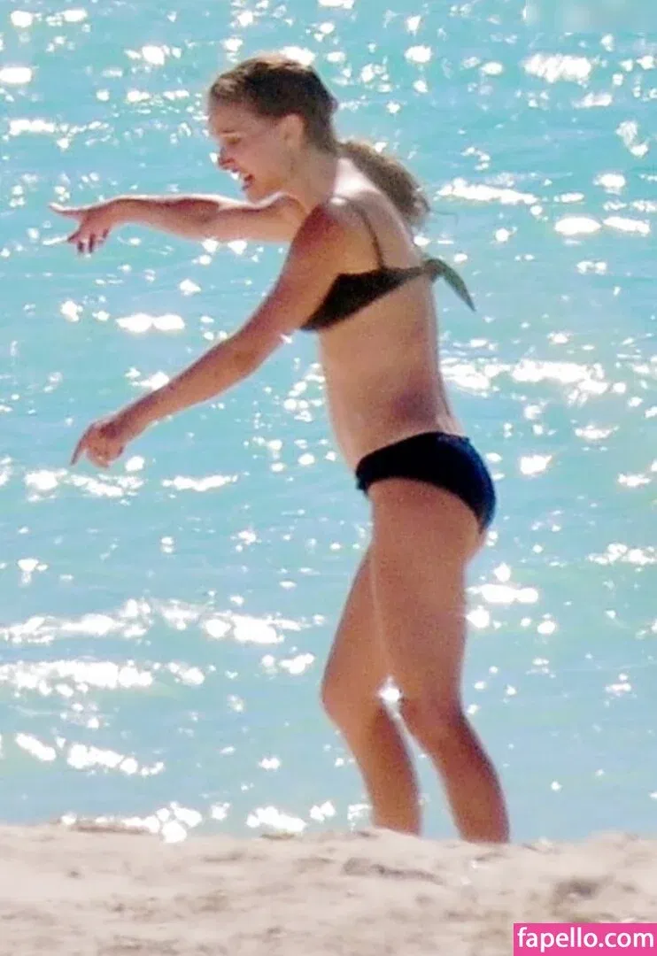 Natalie Portman Onlyfans Photo Gallery 