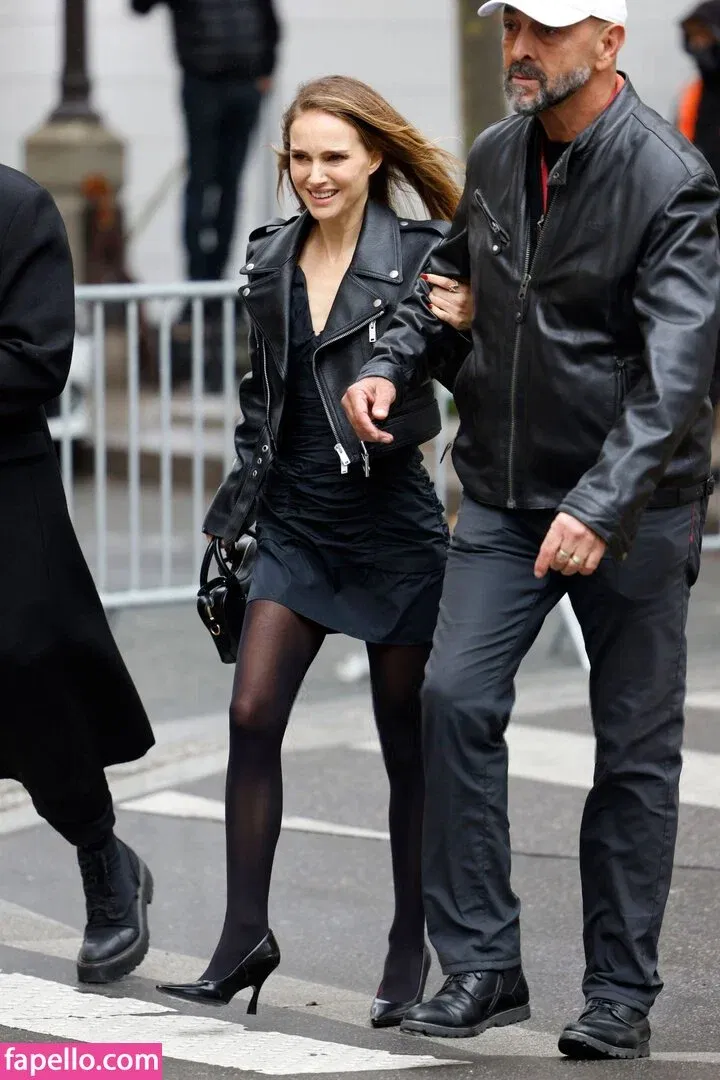 Natalie Portman Onlyfans Photo Gallery 