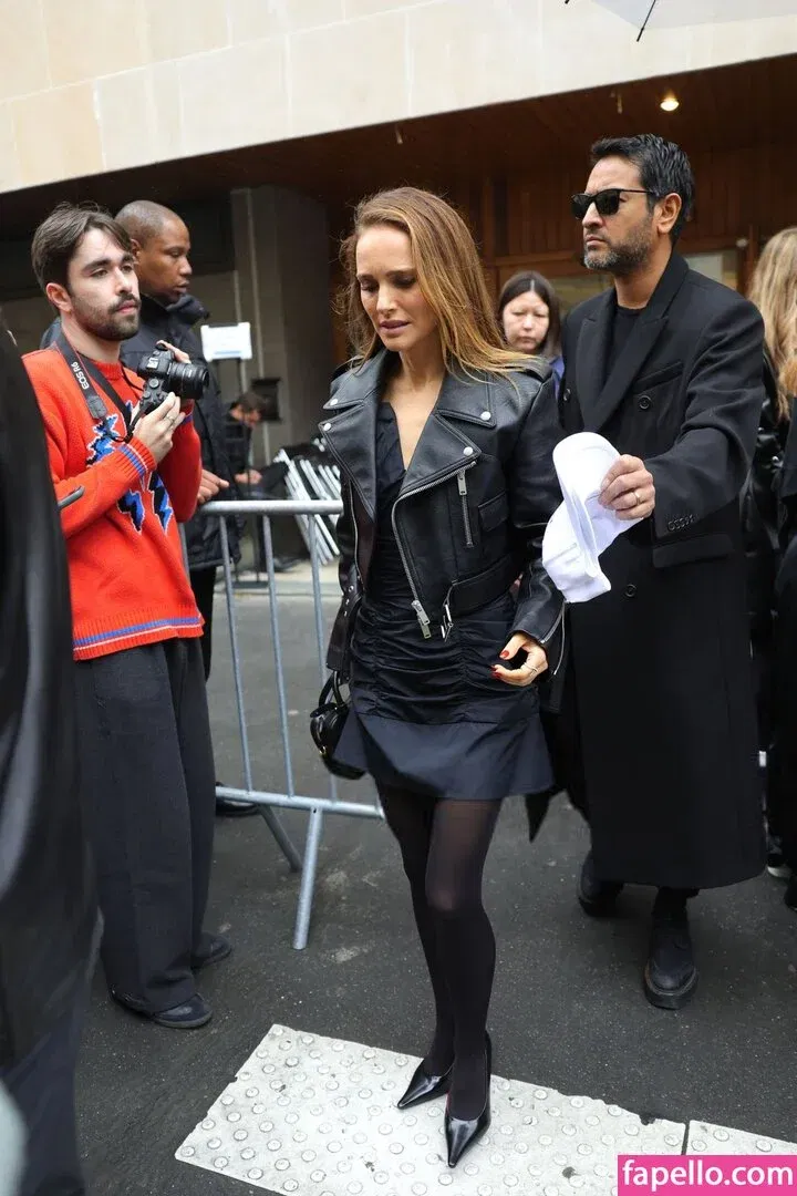 Natalie Portman Onlyfans Photo Gallery 