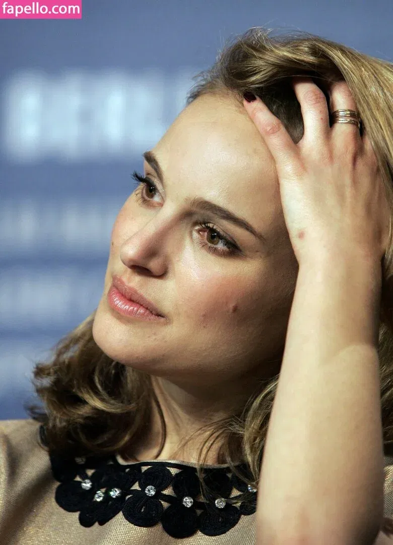 Natalie Portman Onlyfans Photo Gallery 