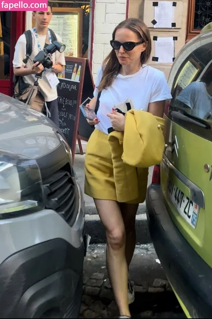 Natalie Portman Onlyfans Photo Gallery 