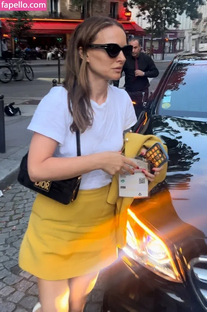 Natalie Portman Onlyfans Photo Gallery 