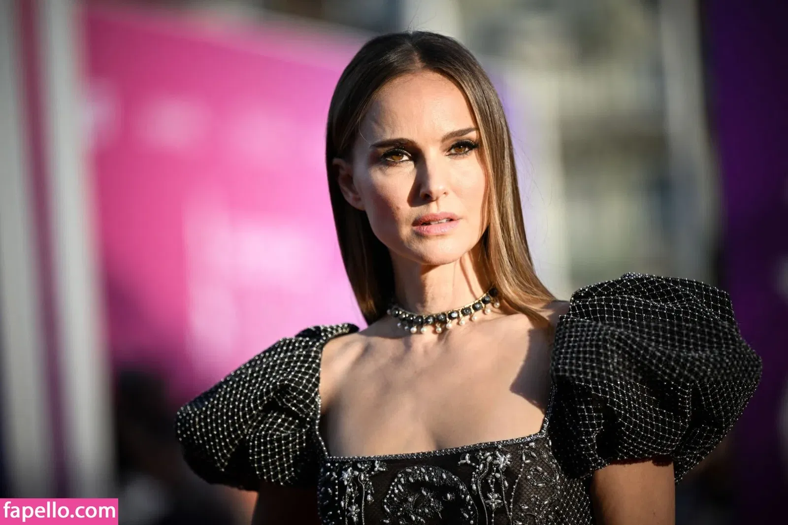 Natalie Portman Onlyfans Photo Gallery 