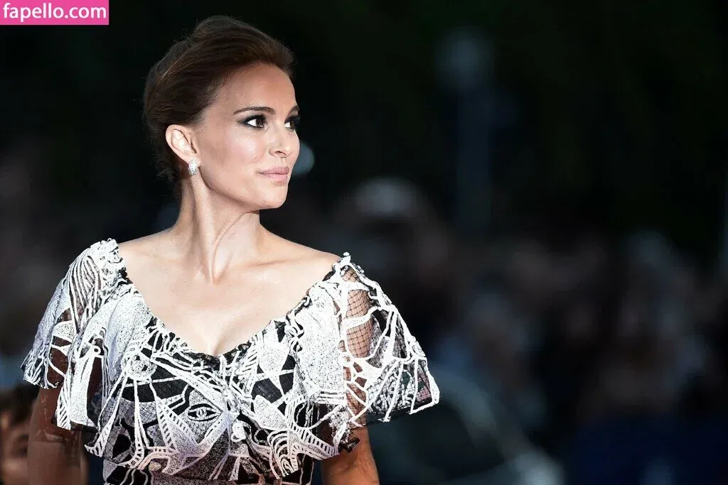 Natalie Portman Onlyfans Photo Gallery 