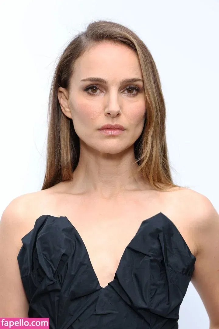 Natalie Portman Onlyfans Photo Gallery 