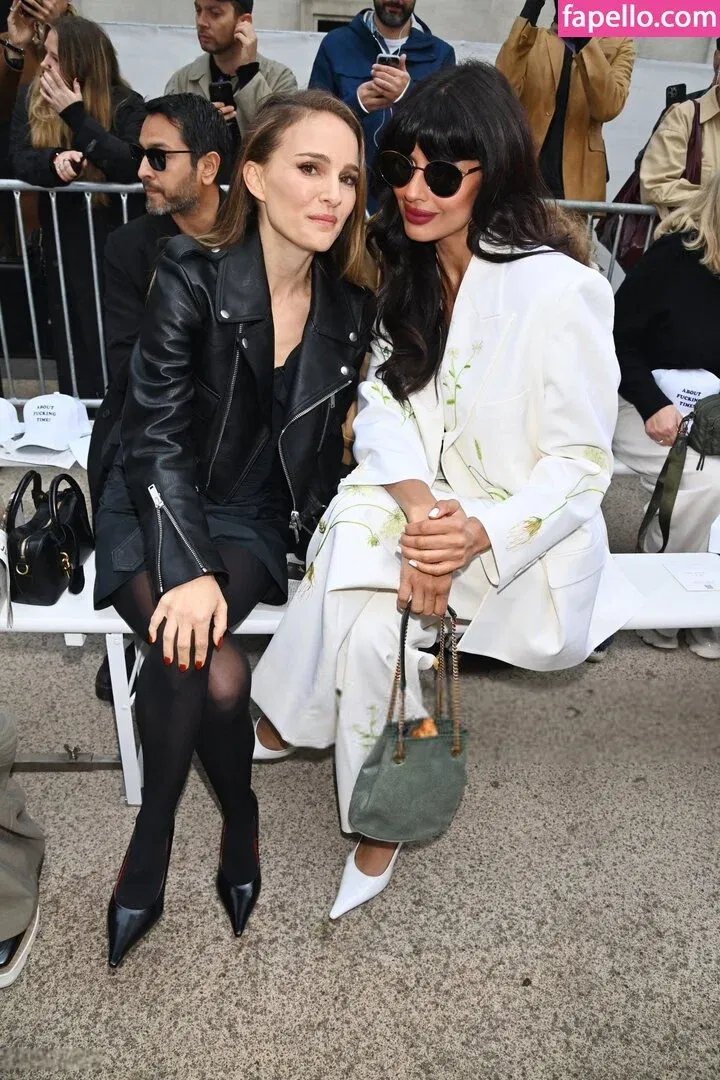 Natalie Portman Onlyfans Photo Gallery 