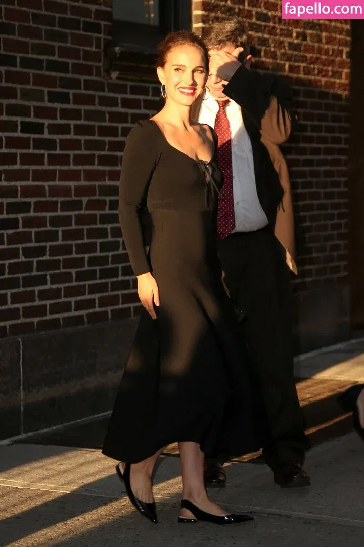 Natalie Portman Onlyfans Photo Gallery 