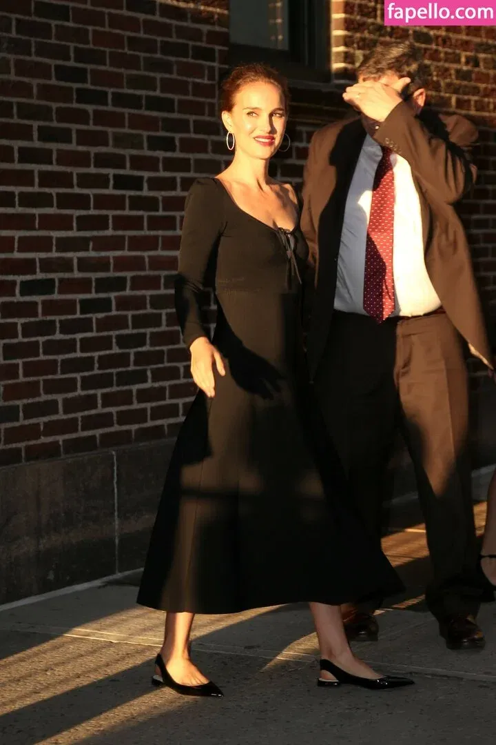 Natalie Portman Onlyfans Photo Gallery 