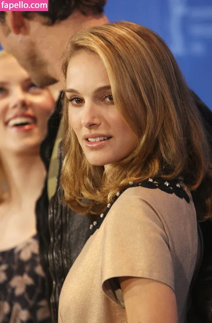 Natalie Portman Onlyfans Photo Gallery 