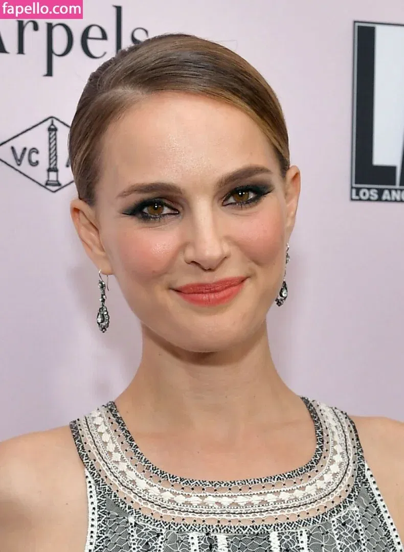 Natalie Portman Onlyfans Photo Gallery 