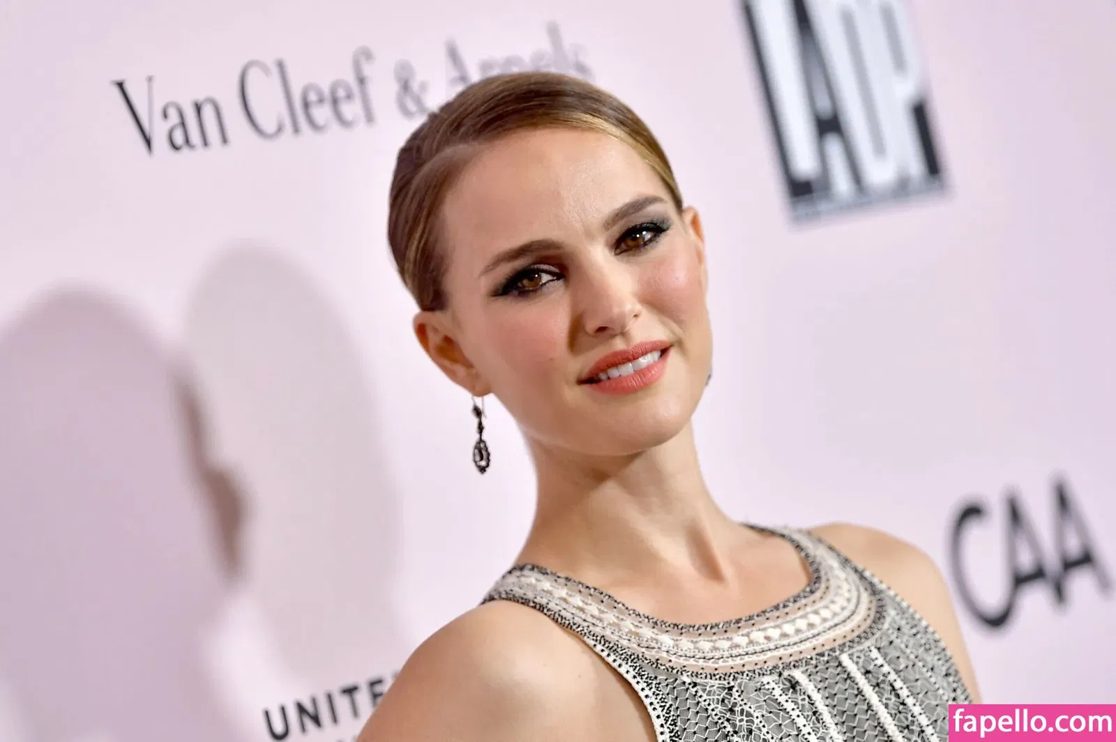 Natalie Portman Onlyfans Photo Gallery 