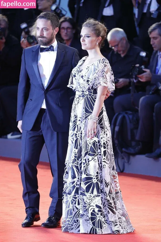 Natalie Portman Onlyfans Photo Gallery 