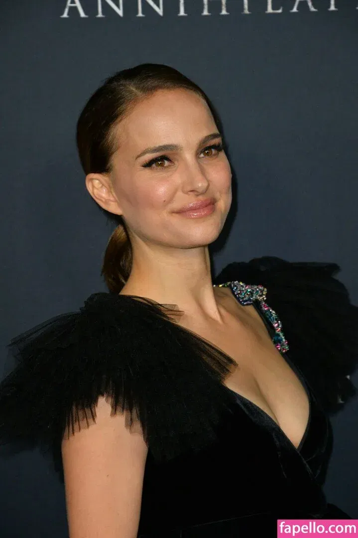 Natalie Portman Onlyfans Photo Gallery 