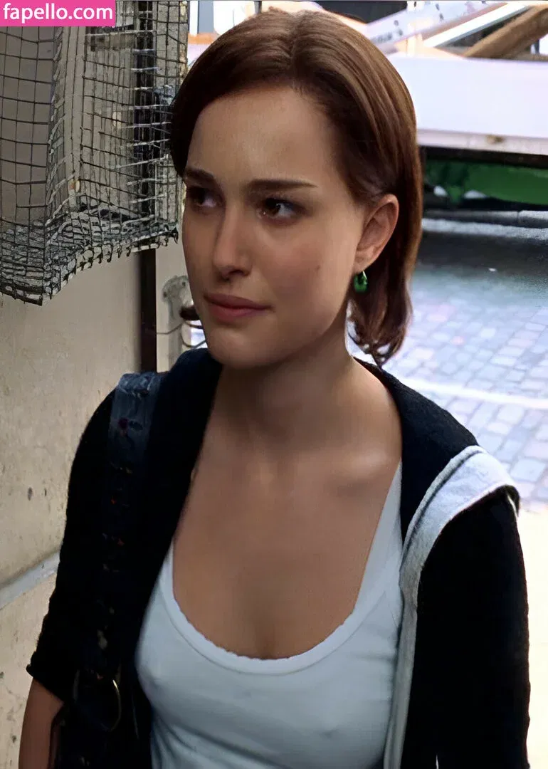 Natalie Portman Onlyfans Photo Gallery 