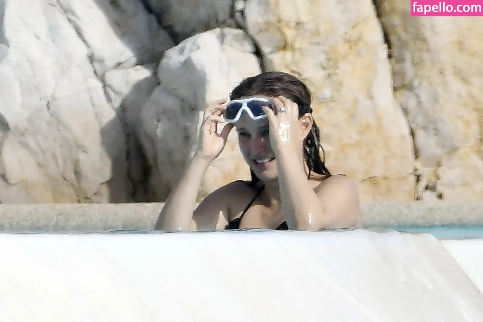 Natalie Portman Onlyfans Photo Gallery 