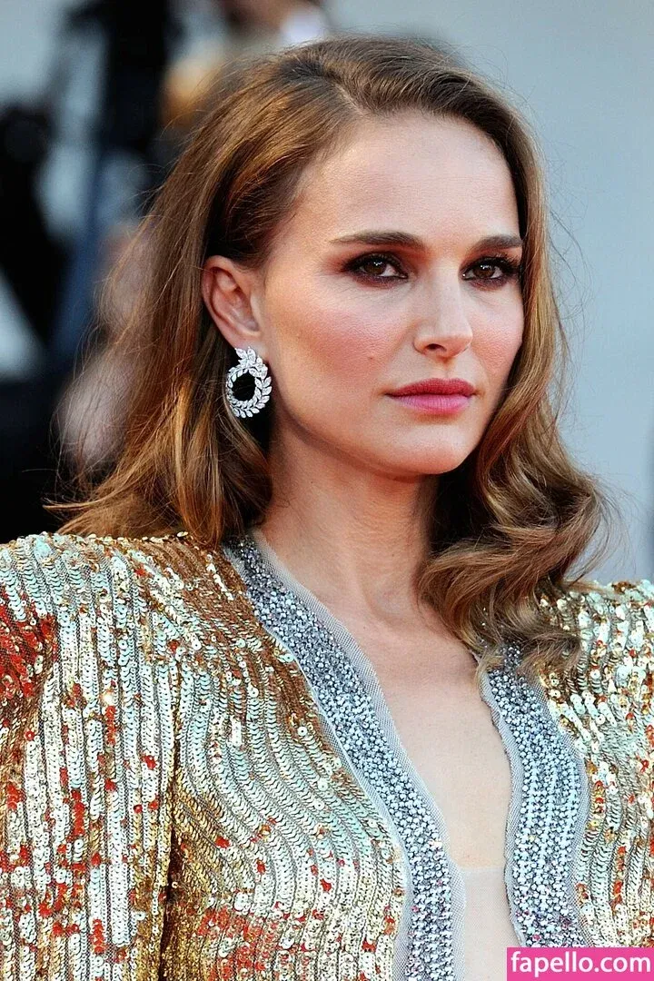 Natalie Portman Onlyfans Photo Gallery 
