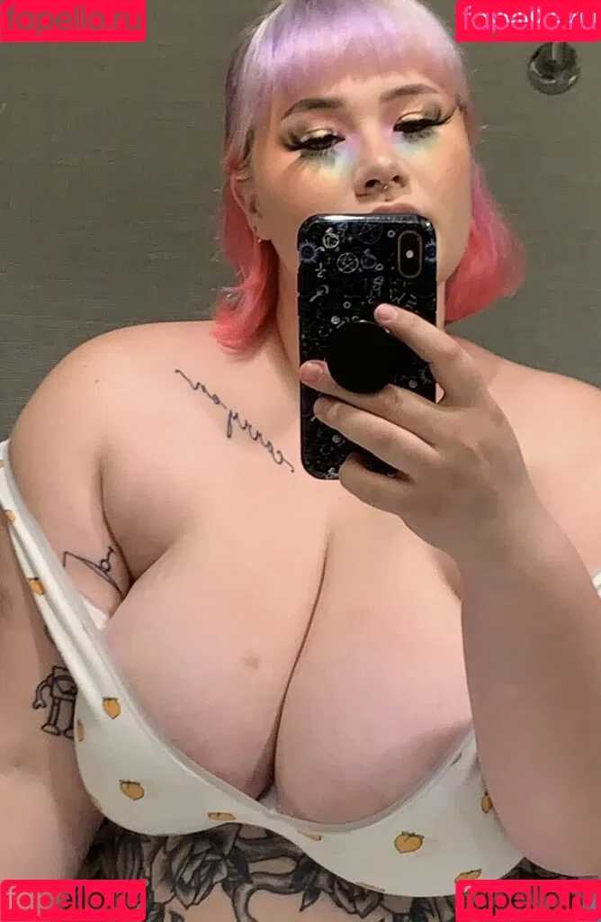venusontheflipside Onlyfans Photo Gallery 
